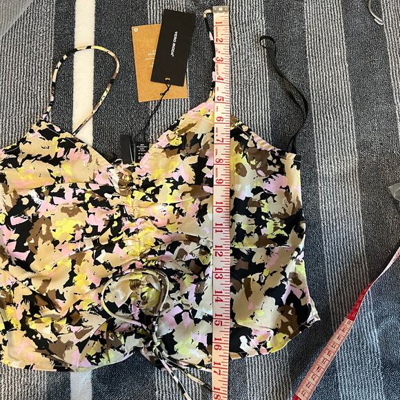 NEW Vero Moda Chaddie Singlet Cropped Tank Cami Tank Top Floral Size Small - Picture 10 of 10
